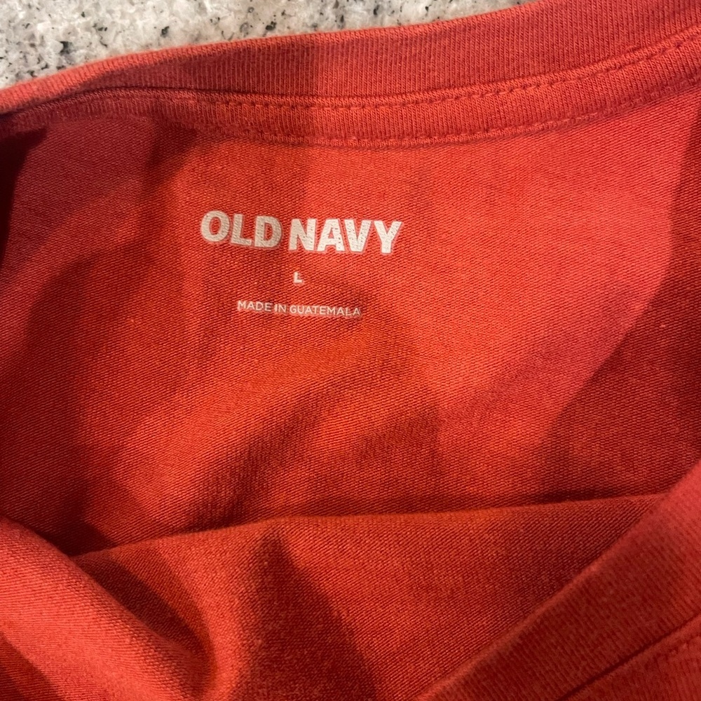 Old Navy Red Short Sleeve Tee - Picture 2 of 3